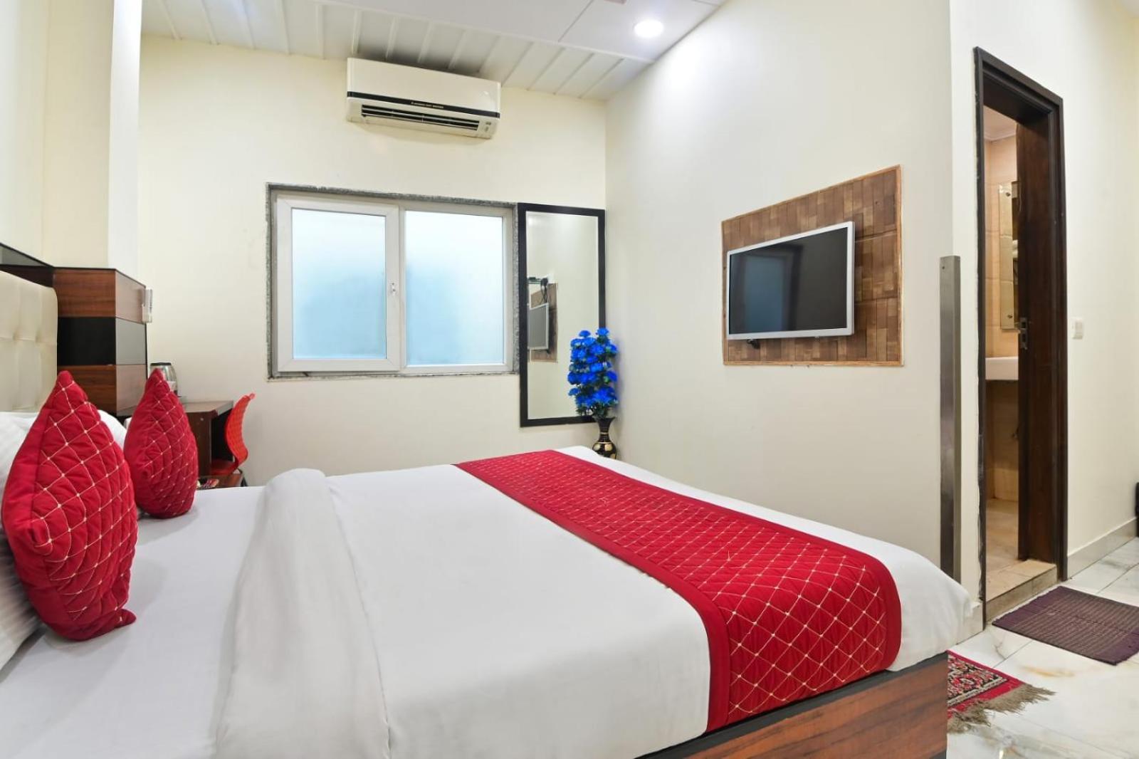 Hotel Emporio View - New Delhi Railway Station - Paharganj Экстерьер фото